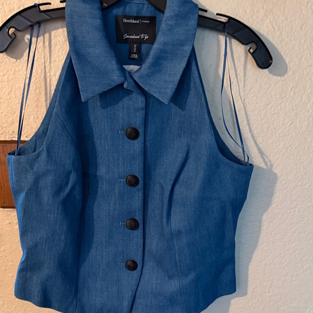 River Island Blue Button-Down Sleeveless Top